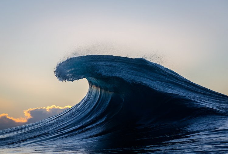 Красивейшие волны таинственного океана