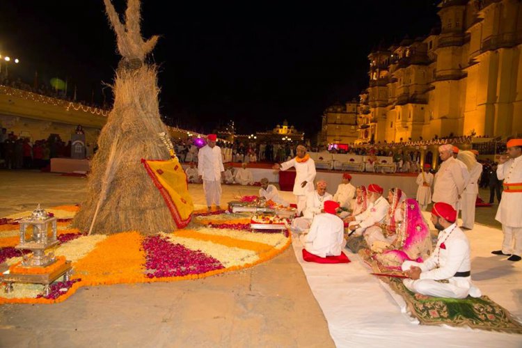 Фестиваль Холи – жизнеутверждающий праздник красок и весны в Индии