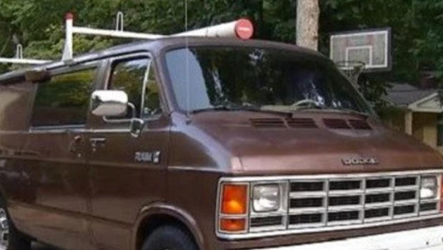 eBay продан самый настоящий фургон для слежки